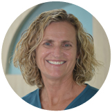 Portrait of Robyn Bowen, Keppel Dental Team Member.